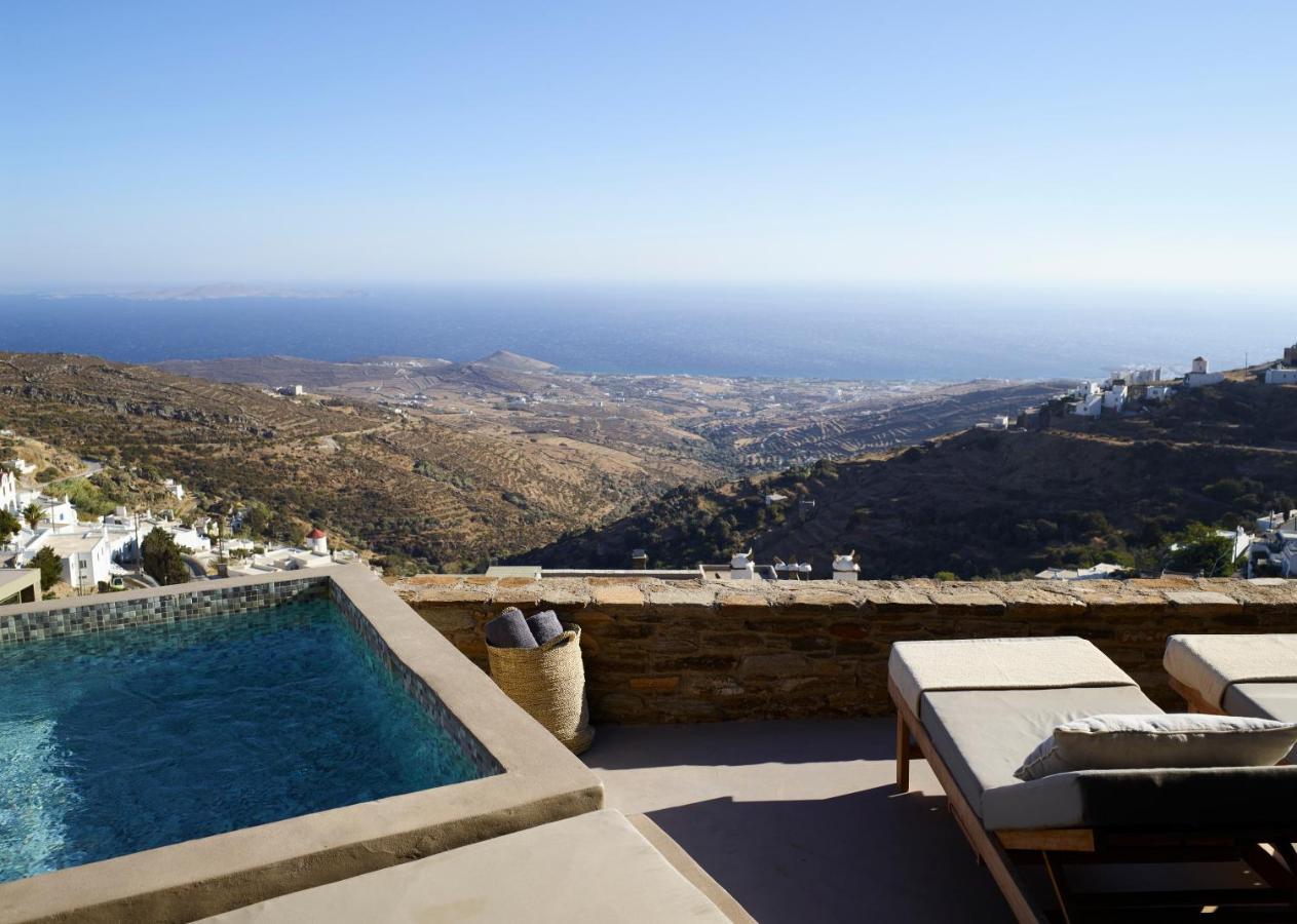 Hotel Aeolis 4*